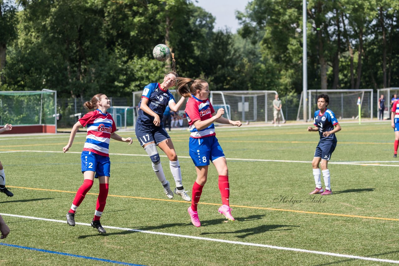 Bild 109 - wBJ Holsatia Elmshorn - VfL Pinneberg : Ergebnis: 1:4